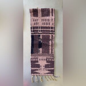 BEAUTIFUL HANDWOVEN WOOL WALL HANGING